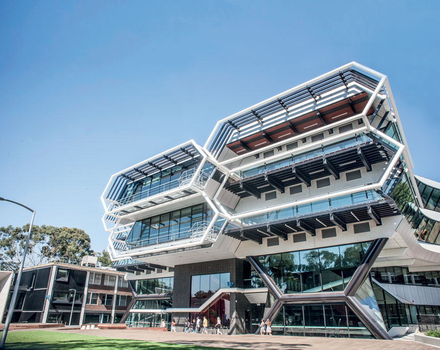 Monash University Monash University