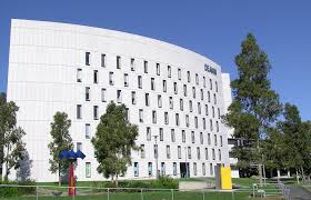Deakin University Deakin University